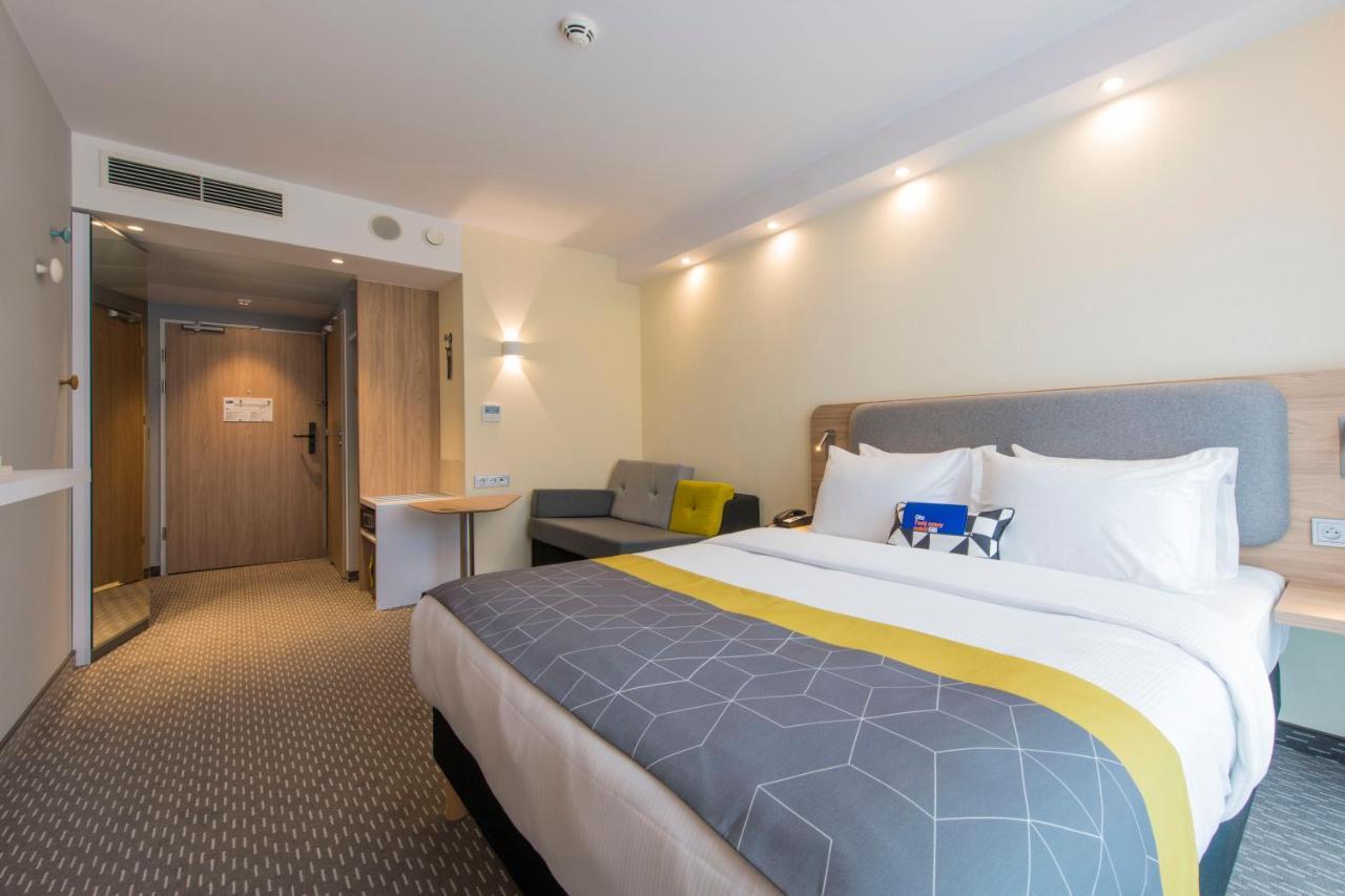 Express - Mokotow By Ihg Готель Варшава