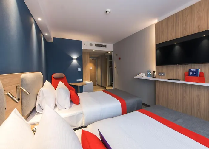 Holiday Inn Express Warsaw - Mokotow